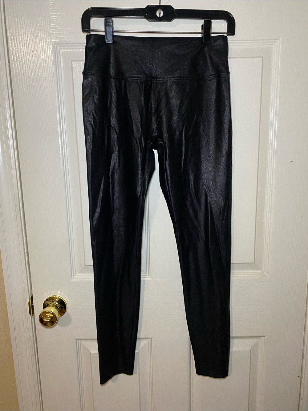 High-Rise Leggings in Black